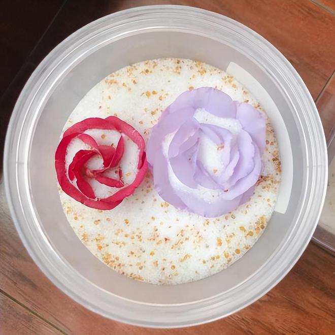 鮮花一直放會(huì)變干花嗎_鮮花放干后變成干花_鮮花變干花后怎么保存